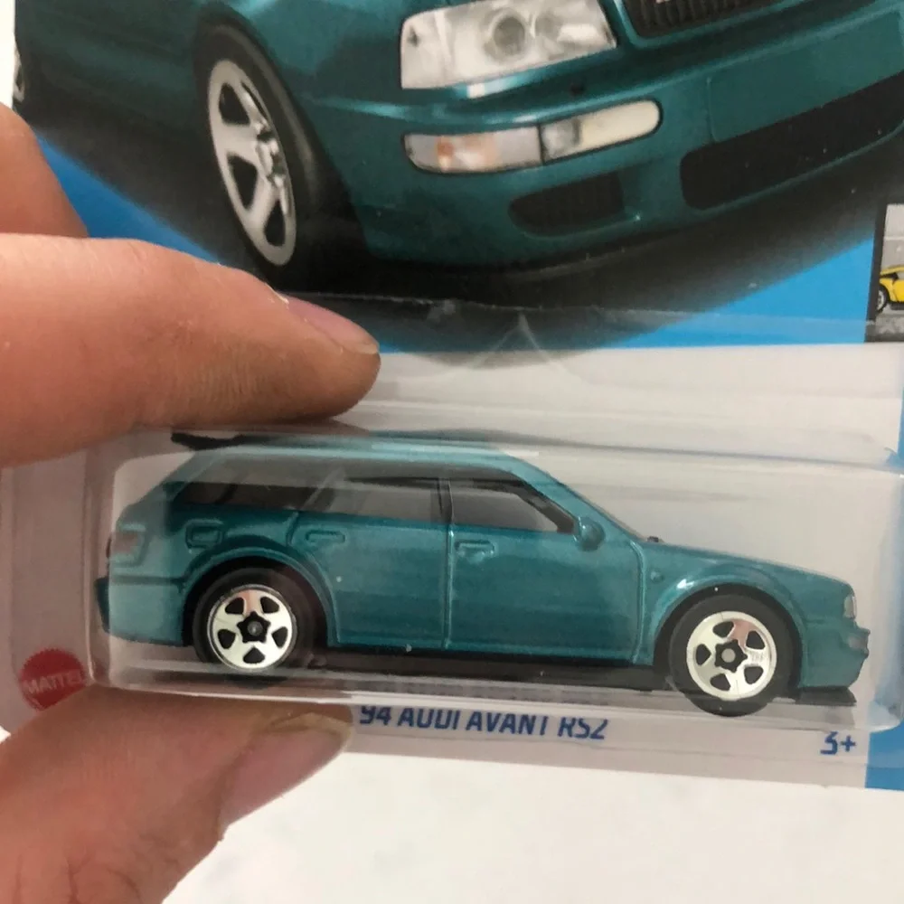 '94 Audi Avant RS2 Toy Car - Blue